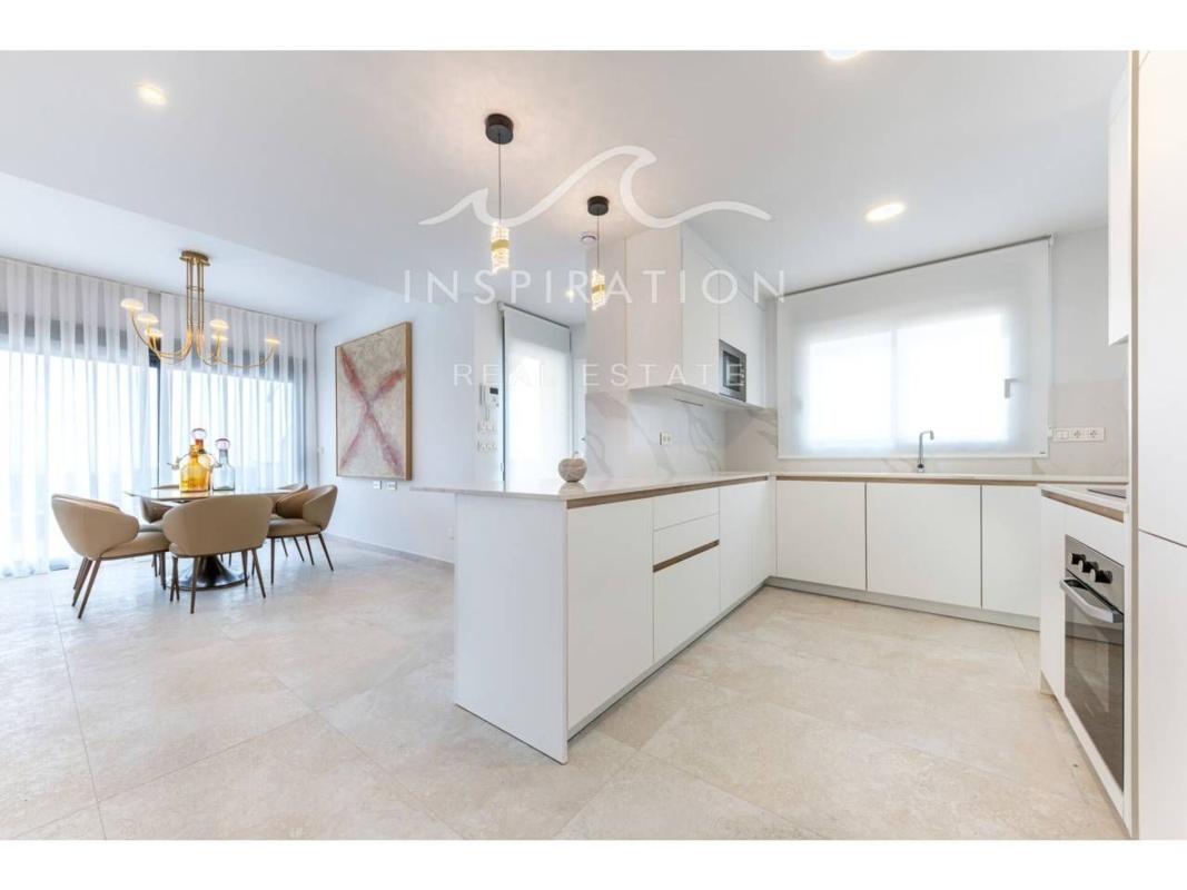 Продажа квартиры на Piso en Calle Murcia, Ciudad de las Comunicaciones, San Miguel de Salinas, Сан-Мигель-де-Салинас
photo 5