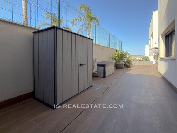Частный шале на продаже в  Casa o chalet independiente en La Cañada - Los Alcores, San Miguel de Salinas, Сан-Мигель-де-Салинас photo 4