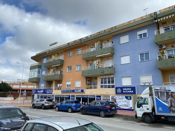 Sale of flat in Piso en Centro, San Miguel de Salinas, San Miguel de Salinas
thumbnail 1