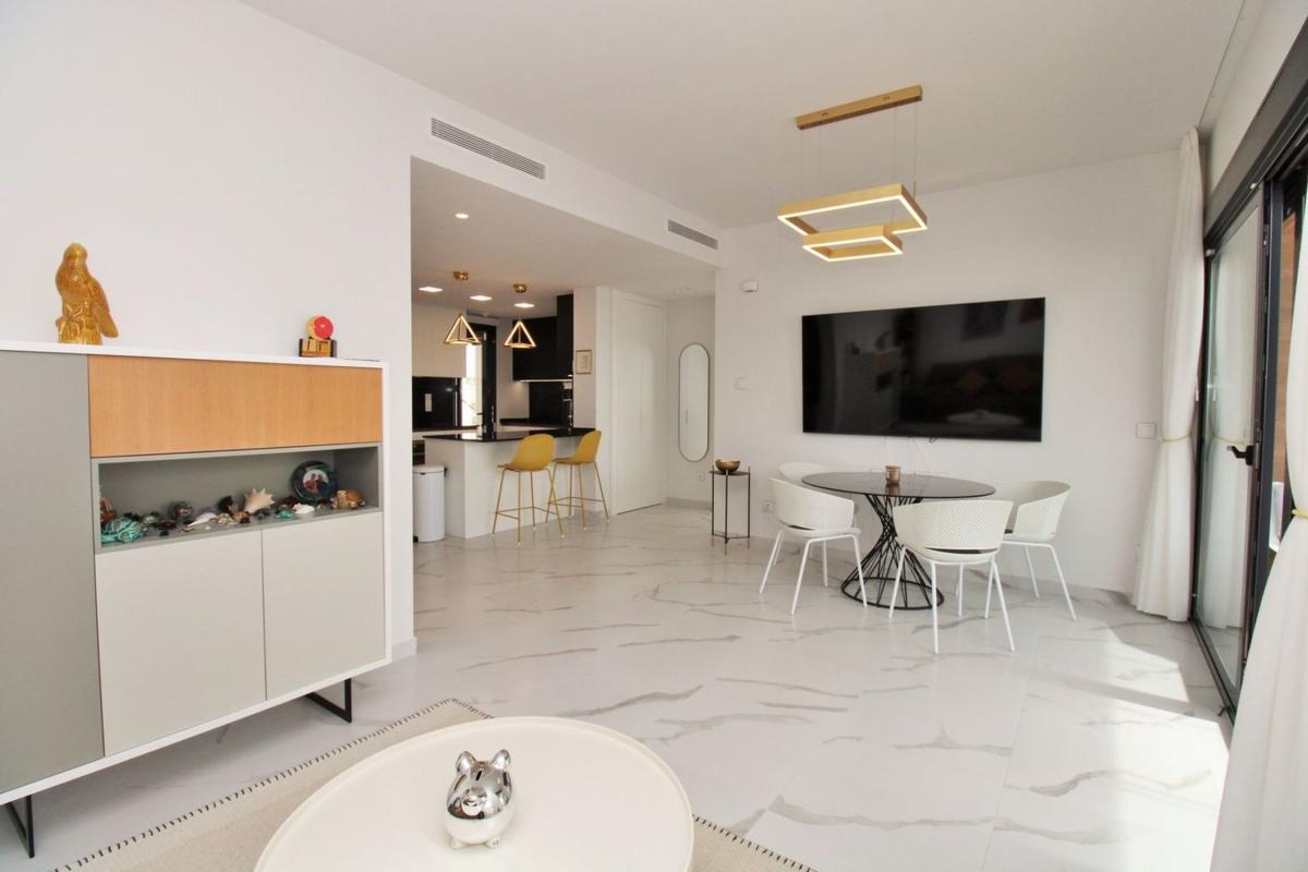 Продажа квартиры на Piso en Centro, San Miguel de Salinas, Сан-Мигель-де-Салинас
photo 5