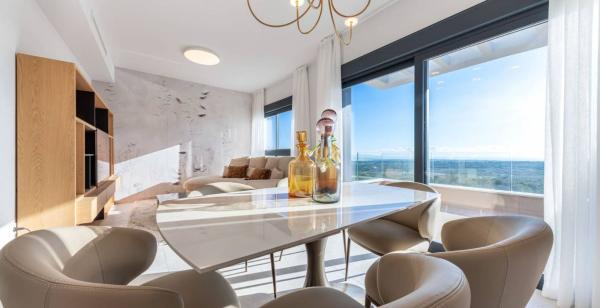 Частный шале на продаже в  Casa o chalet independiente en Calle los Hernandez, 9, La Cañada - Los Alcores, San Miguel de Salinas, Сан-Мигель-де-Салинас photo 4