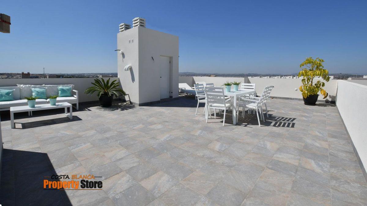 Venta de piso en Piso en La Cañada - Los Alcores, San Miguel de Salinas, San Miguel de Salinas
photo 1