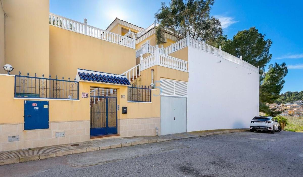 Venta de piso en Piso en Ciudad de las Comunicaciones, San Miguel de Salinas, San Miguel de Salinas
photo 5