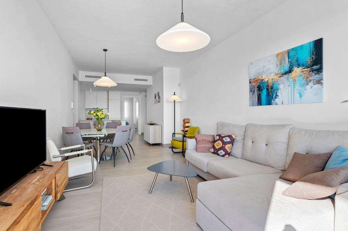 Sprzedaż niezależnego domku jednorodzinnego w Casa o chalet independiente en Calle los Chirrines, 21, La Cañada - Los Alcores, San Miguel de Salinas, San Miguel de Salinas photo 5
