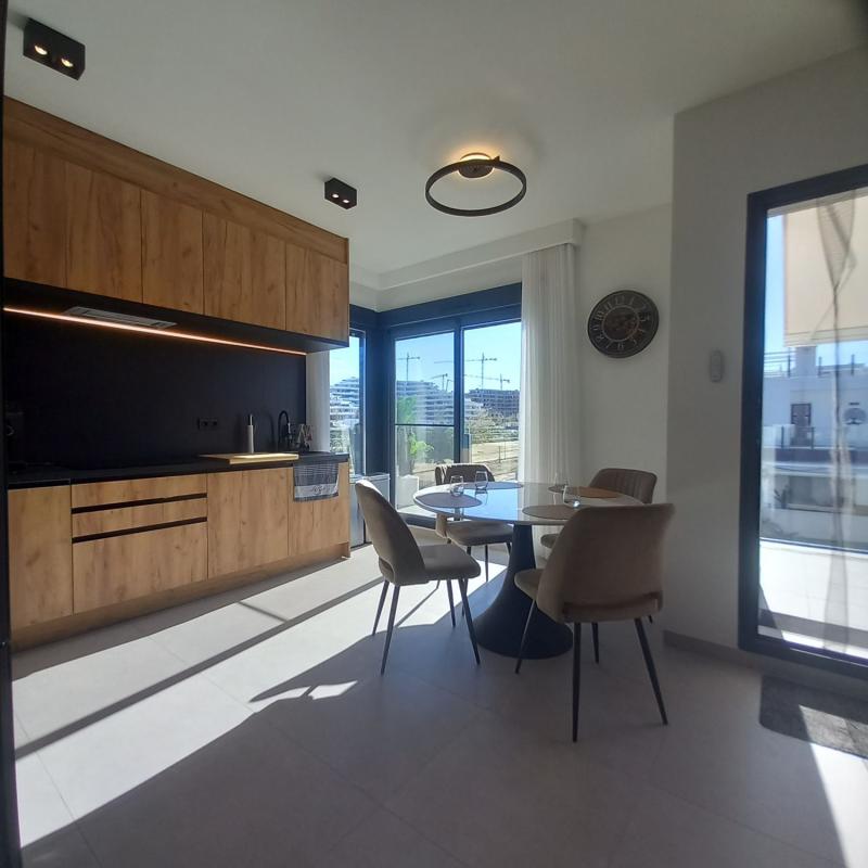 Venta de duplex en Dúplex en Centro, San Miguel de Salinas, San Miguel de Salinas photo 5