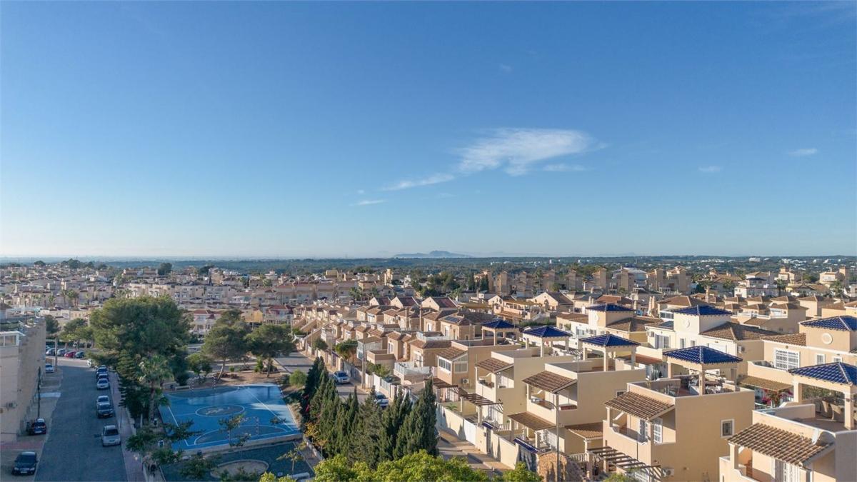 Продажа отдельного шале в Casa o chalet independiente en Calle el Pedrero, Blue Lagoon - Galán, San Miguel de Salinas, Сан-Мигель-де-Салинас photo 1