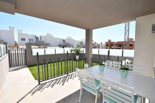 Sale of flat in Piso en La Cañada - Los Alcores, San Miguel de Salinas, San Miguel de Salinas
thumbnail 2