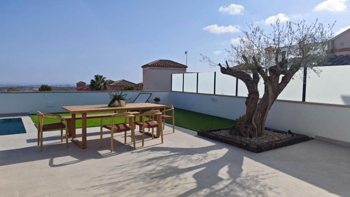 Sprzedaż niezależnego domku jednorodzinnego w  Casa o chalet independiente en Calle los Hernandez, La Cañada - Los Alcores, San Miguel de Salinas, San Miguel de Salinas photo 3