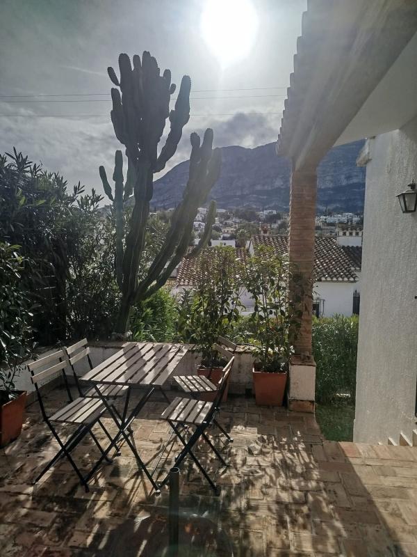 Sprzedaż niezależnego domku jednorodzinnego w  Casa o chalet independiente en Calle Deneb, 16, Les Rotes/Las Rotas, Denia, Dénia photo 3