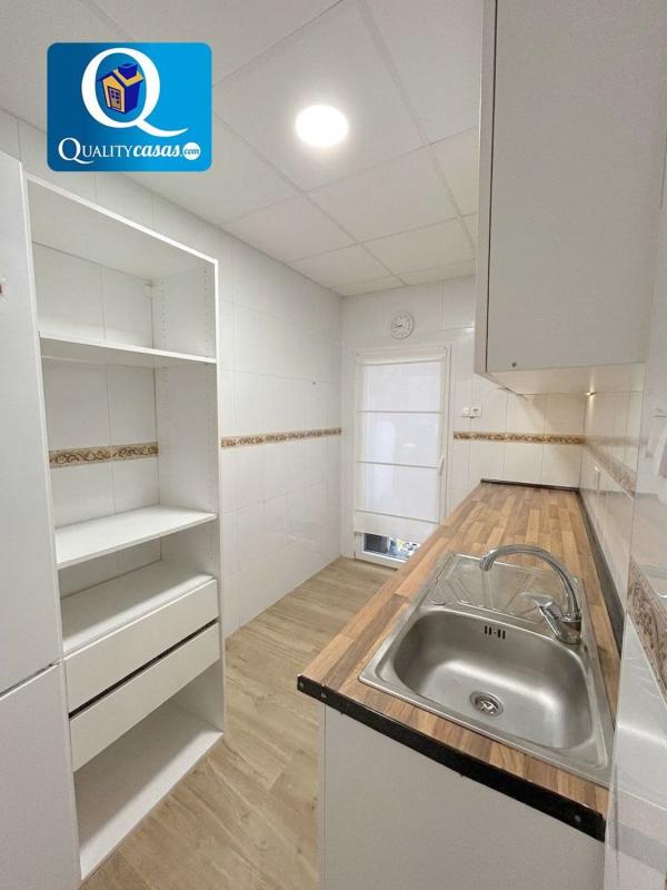 Venta de piso en Piso en Juan XXIII, Alicante / Alacant, Alicante / Alacant
photo 5