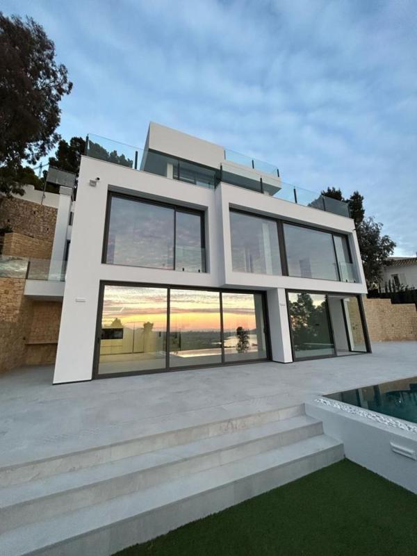 Sprzedaż niezależnego domku jednorodzinnego w Casa o chalet independiente en Altea Hills, Altea, Altea photo 3