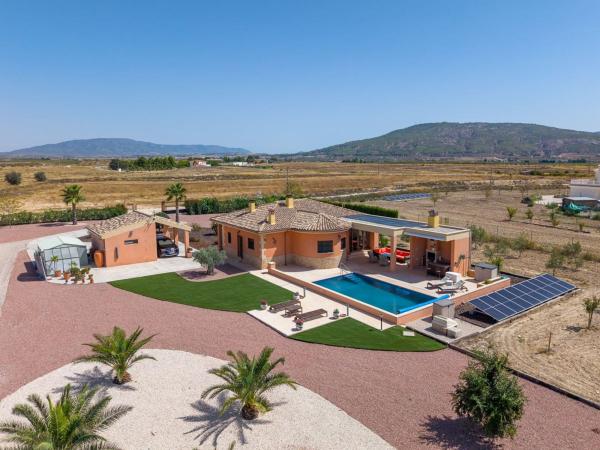 Частный шале на продаже в Casa o chalet independiente en Rodriguillo, Pinoso, Пиносo photo 1