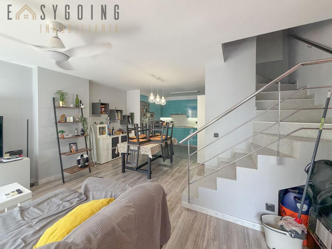 Продажа отдельного шале в  Chalet pareado en Avenida del Carabasí, Arenales del Sol, Elche / Elx, Эльче / Эльх photo 2