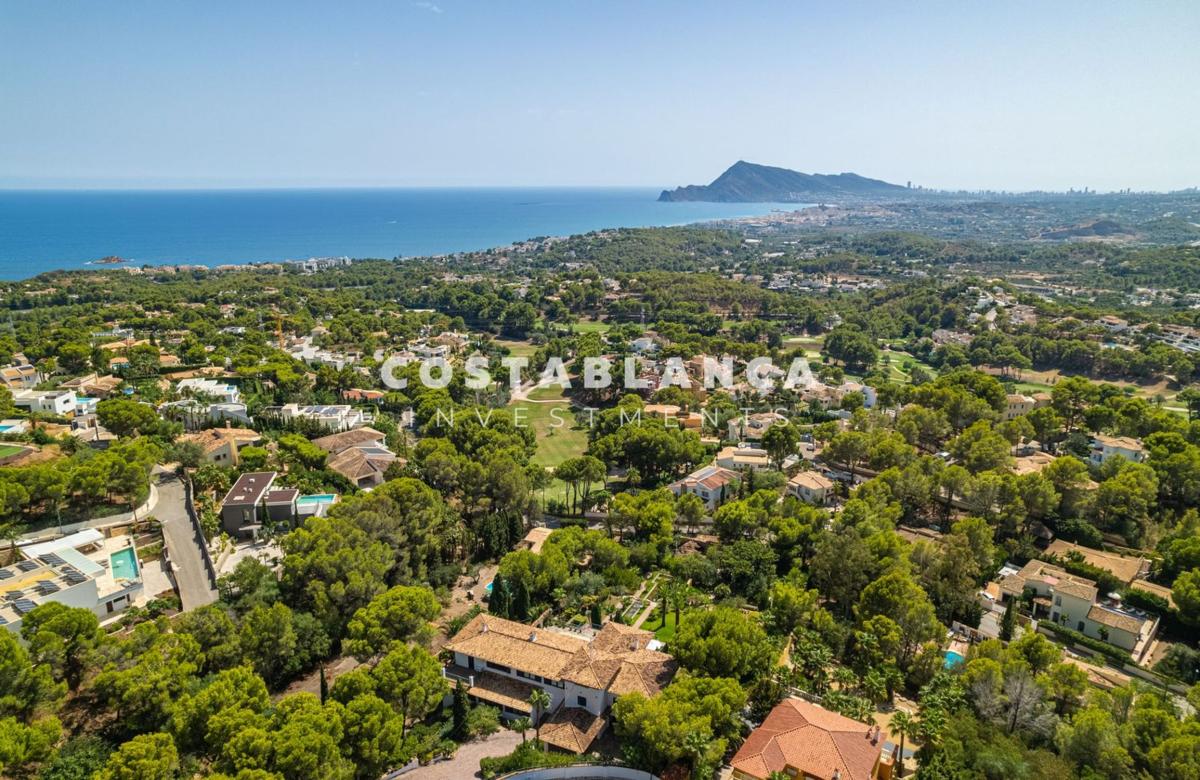 Sprzedaż niezależnego domku jednorodzinnego w Casa o chalet en Calle Romero, Altea la Vella, Altea, Altea photo 3