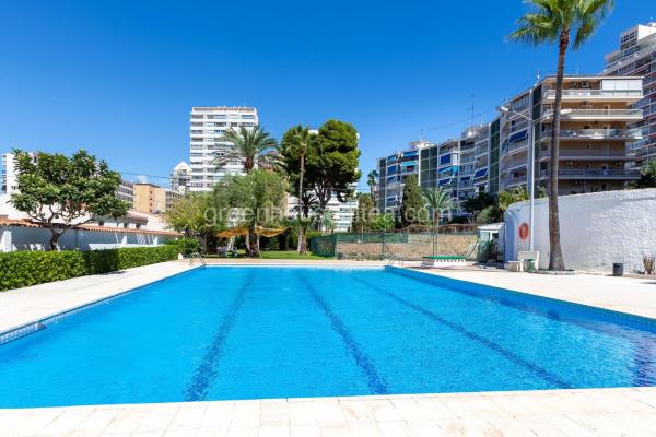 Venta de piso en Piso en Bruselas, Zona Sierra Helada, Benidorm, Benidorm
 photo 1