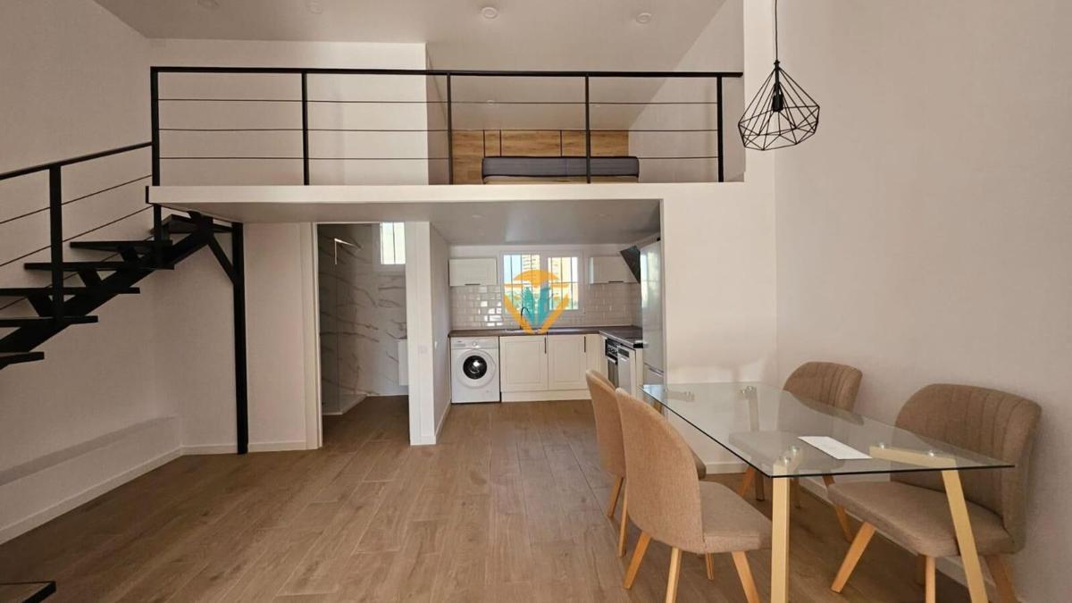 Venta de piso en Piso en Playa de Poniente, Benidorm, Benidorm
photo 1