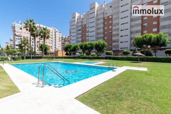 Продажа квартиры на Piso en Calle Maruja Pastor, 2, Playa de San Juan, Alicante / Alacant, Аликанте / Алакант
 photo 1