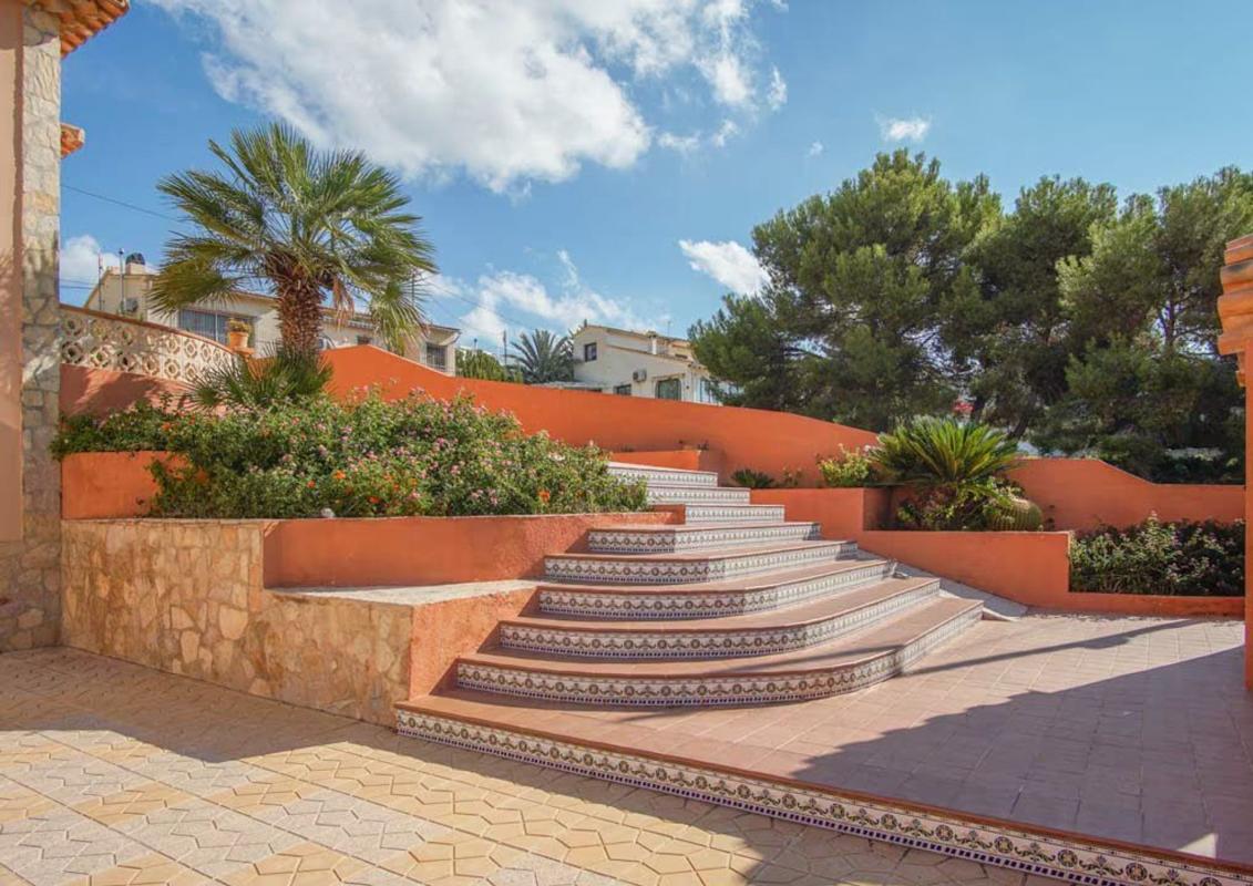 Продажа отдельного шале в Casa o chalet independiente en Urbanización Calalga, Cometa-Carrió, Calpe, Кальпе photo 3