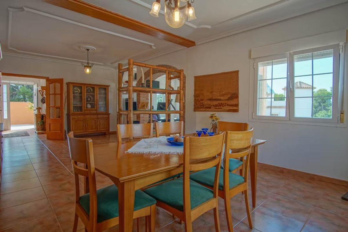 Продажа отдельного шале в Casa o chalet independiente en Urbanización Calalga, Cometa-Carrió, Calpe, Кальпе photo 5