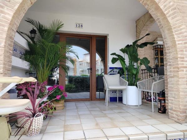 Sale of flat in Piso en Avenida de las Brisas, 128, Villamartín, Orihuela, Orihuela
thumbnail 3