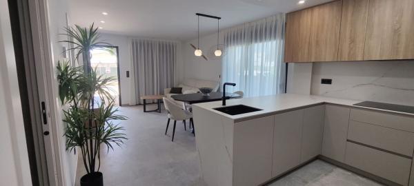 Venta de piso en Piso en Calle Cristo Yacente, Zona Pueblo, Pilar de la Horadada, Pilar de la Horadada
photo 1