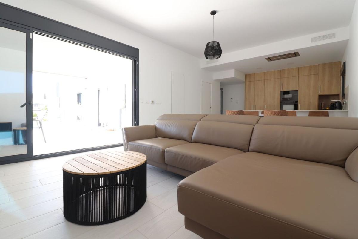 Venta de chalet independiente en Casa o chalet independiente en Calle Benijofar, Algorfa, Algorfa
photo 3