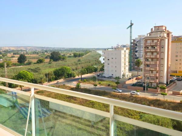 Apartment for sale in Piso en Avenida del Puerto, 2, Puerto Deportivo, Guardamar del Segura, Guardamar del Segura thumbnail 2