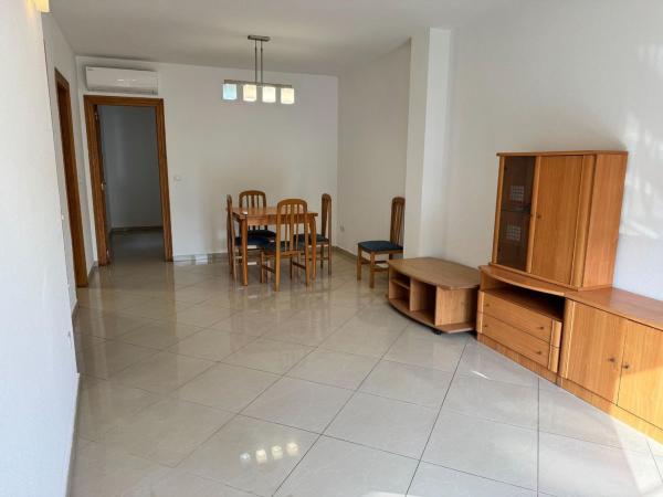 Venta de piso en Piso en Casco urbano, Polop, Polop
thumbnail 3