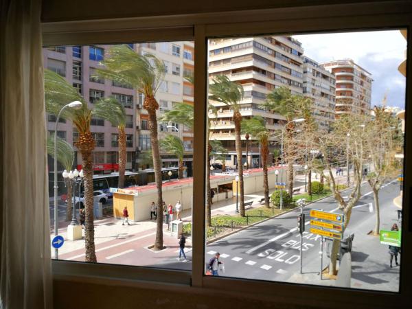 Venta de piso en Piso en Calle Federico Soto, 8, Centro Tradicional, Alicante / Alacant, Alicante / Alacant
thumbnail 3