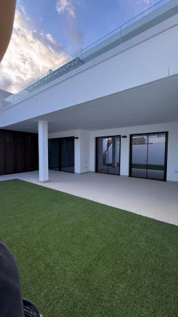 Chalet adosado en Calle de Cuba, 2, Balcón de Finestrat-Terra Marina, Finestrat photo 4
