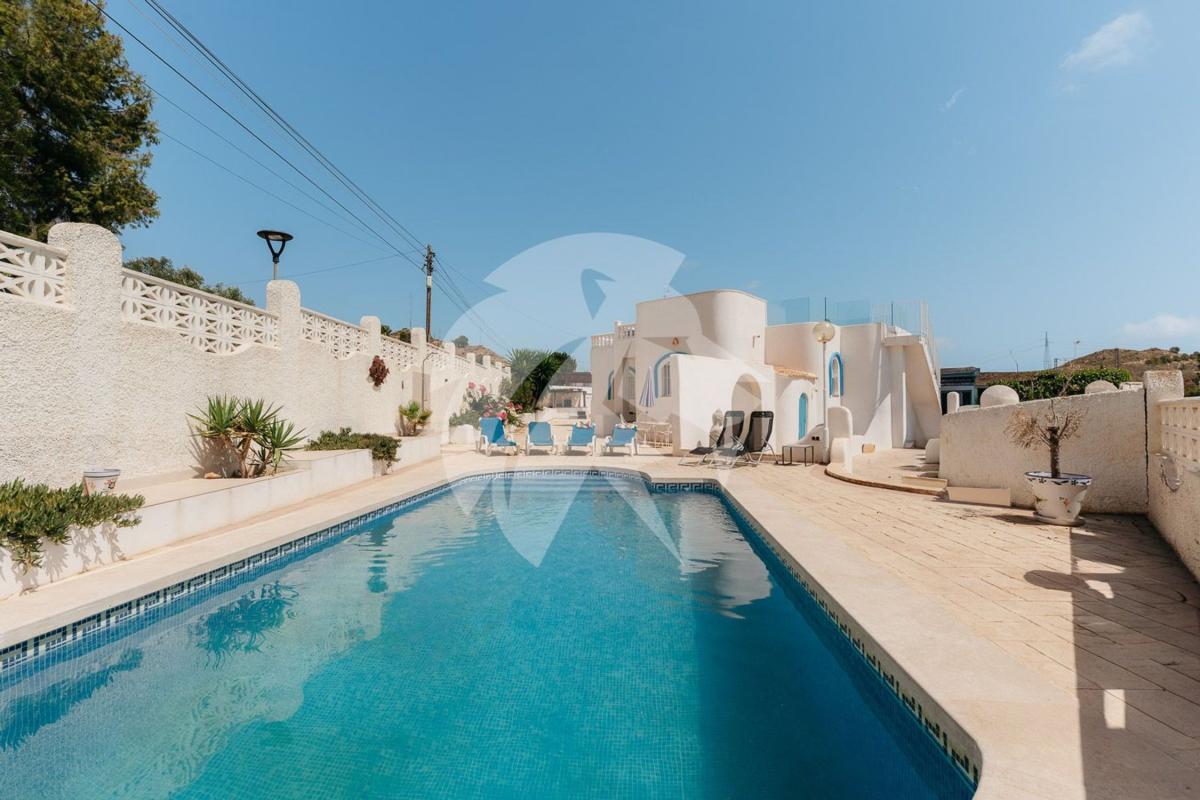 Sale of independent chalet in Casa o chalet independiente en Busot, Busot
photo 2