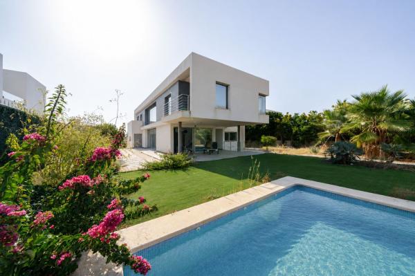 Chalet independiente en venta en Casa o chalet independiente en Calle Reus, Algoda-Matola-Llano de San José, Elche / Elx, Elche / Elx
 photo 1