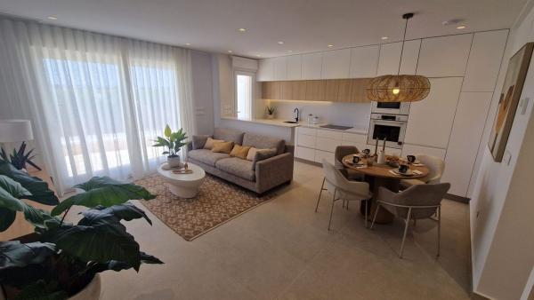 Chalet adosado en venta en  Chalet adosado en Pinar de Campoverde, Pilar de la Horadada , Pilar de la Horadada photo 1