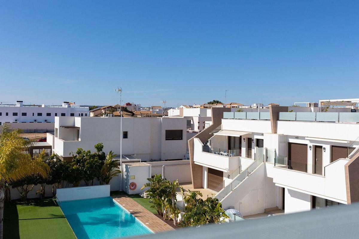 Продажа квартиры на Piso en Zona Pueblo, Pilar de la Horadada, Пилар де ла Орадада
 photo 2