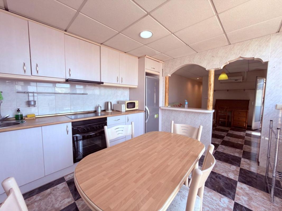 Venta de piso en Piso en Calle Sevilla, Carolinas Bajas, Alicante / Alacant, Alicante / Alacant
 photo 5