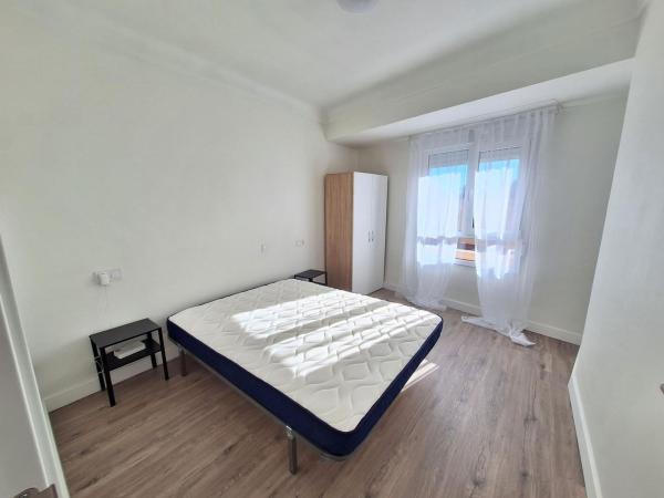 Sale of flat in Piso en Calle Don José Ramos, Centro, Elche / Elx, Elche / Elx
thumbnail 1