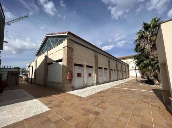 Local en Calle Albatera, Algorfa thumbnail 3