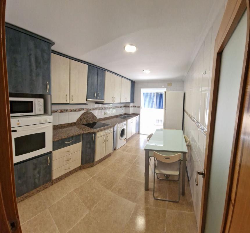 Sprzedaż mieszkania w Piso en Calle Maestro Alfosea, 1, Centro, Santa Pola, Santa Pola
 photo 2