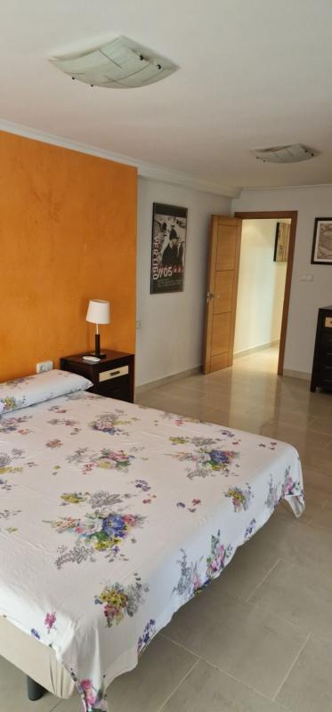 Sprzedaż mieszkania w Piso en Calle Maestro Alfosea, 1, Centro, Santa Pola, Santa Pola
 photo 5