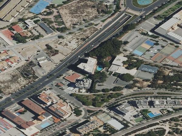 Sprzedaż mieszkania w Piso en Avenida de Dénia, Vistahermosa, Alicante / Alacant, Alicante / Alacant
thumbnail 2