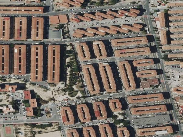 Sprzedaż mieszkania w Piso en Calle Castilla, Virgen del Remedio - Parque lo Morant, Alicante / Alacant, Alicante / Alacant
thumbnail 2