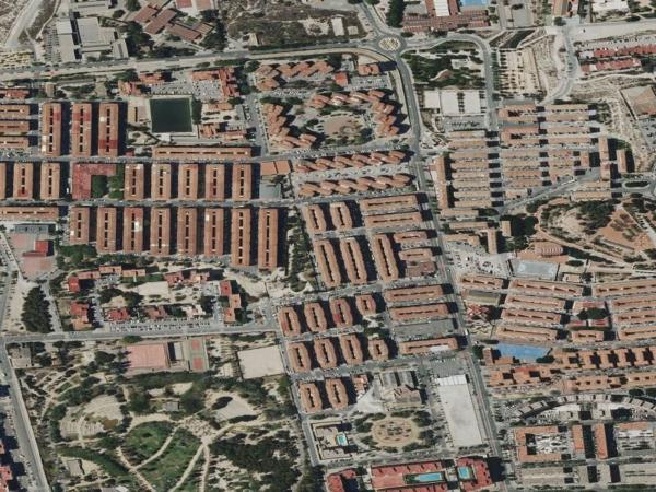 Sprzedaż mieszkania w Piso en Calle Castilla, Virgen del Remedio - Parque lo Morant, Alicante / Alacant, Alicante / Alacant
thumbnail 3