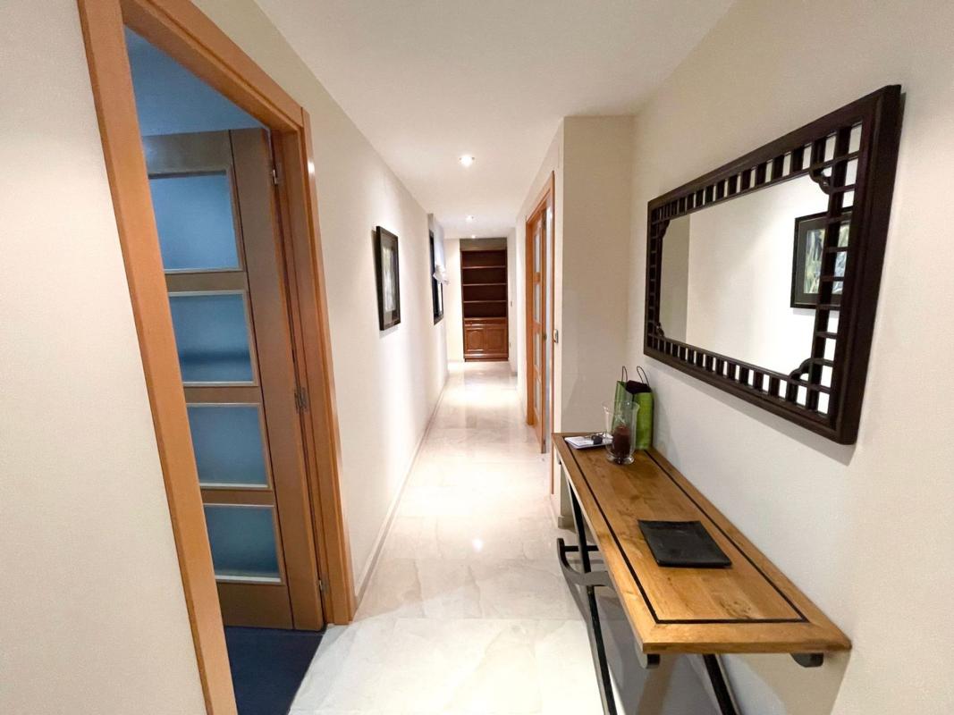 Sale of apartment in Piso en Calle Pablo Iglesias, Mercado, Alicante / Alacant, Alicante
 photo 4