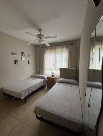 Sprzedaż mieszkania w Piso en Fco García, 9, Guardamar Playa, Guardamar del Segura, Guardamar del Segura
photo 1