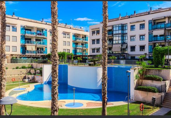 Sprzedaż mieszkania w Piso en Calle Pintor Sorolla, 8, Centro, Santa Pola, Santa Pola
photo 1