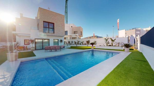Casa o chalet independiente en Balcón de Finestrat-Terra Marina, Finestrat thumbnail 1
