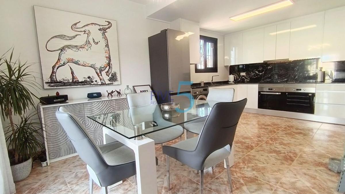 Venta de chalet independiente en Casa o chalet en Benijofar, Benijofar
photo 4