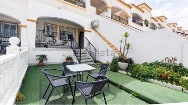 Sprzedaż mieszkania w Piso en Avenida D'Escandinàvia, Monte Faro-Altomar, Gran Alacant, Gran Alacant
thumbnail 3