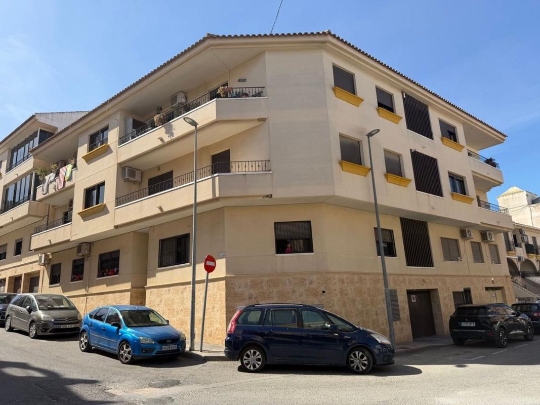 Sale of apartment in Piso en Centro, San Miguel de Salinas, San Miguel de Salinas
photo 1