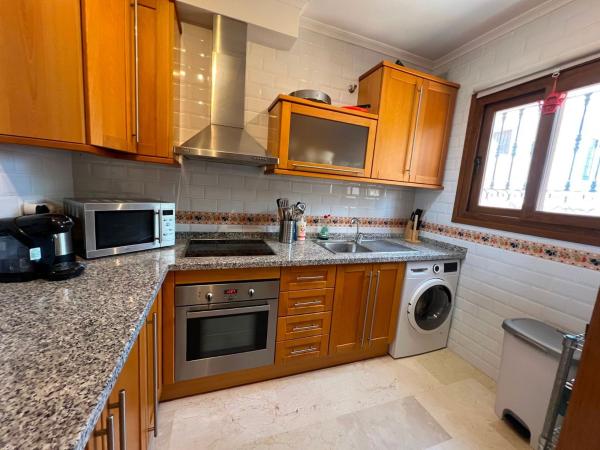 Частный шале на продаже в  Casa o chalet en Algorfa, Алгорфа photo 4